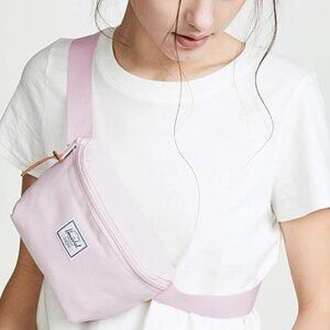 Herschel Supply Co. Fourteen Fanny Pack Light Pink